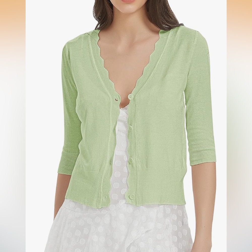 🆕 Women's Light Green Cardigan lightweight crop button down size XXL